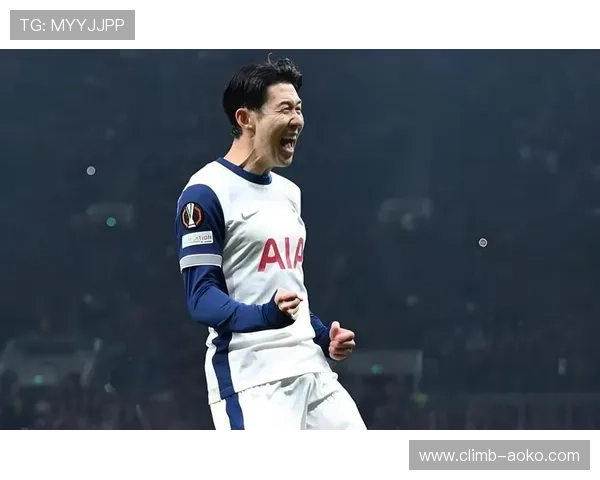 帅气球星并肩作战全球瞩目他们的足球传奇不仅仅是进球更是无数球迷心中的偶像